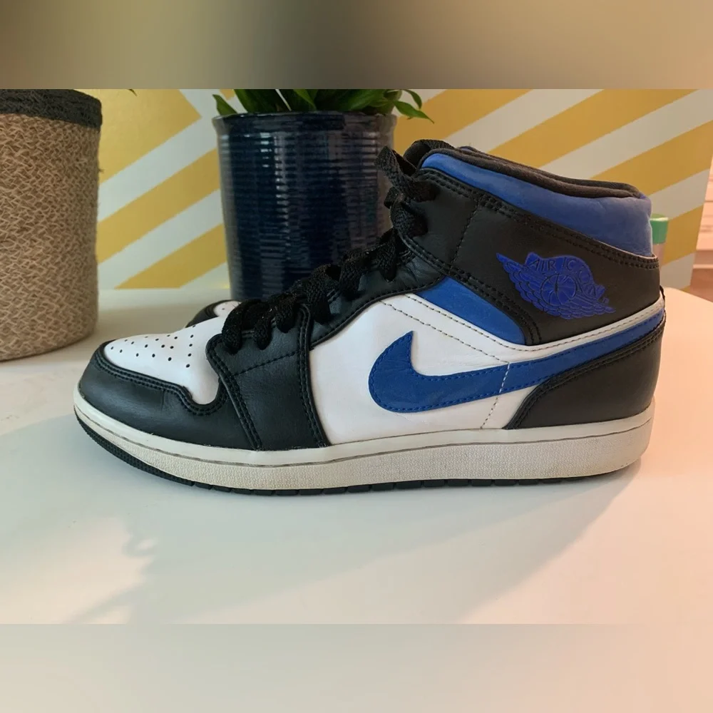 Nike Air Jordan 1 Mid